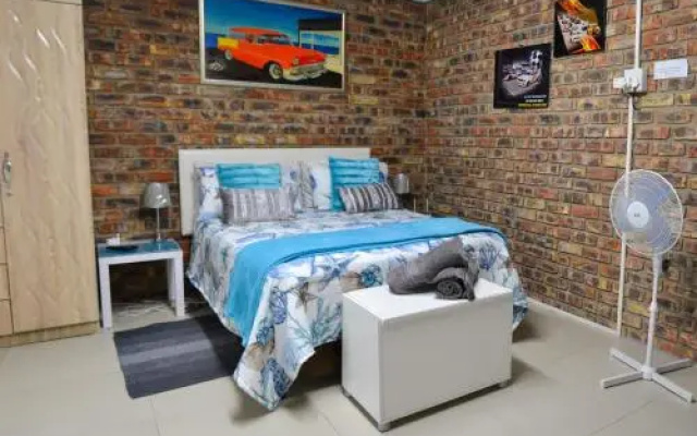 Addo Park Mountain View Apartment