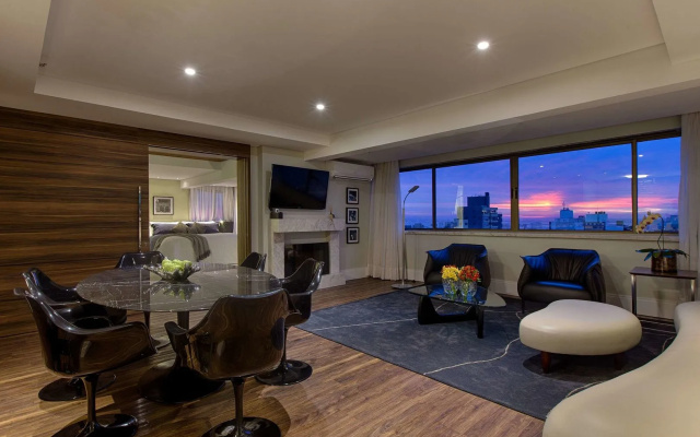 ArtHotel Transamerica Collection