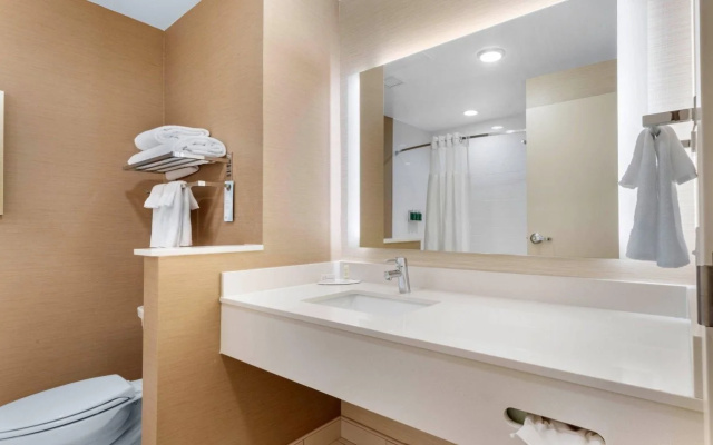 Fairfield Inn & Suites Mebane
