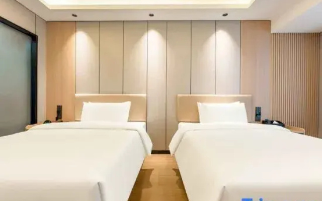 Zhiju Hotel