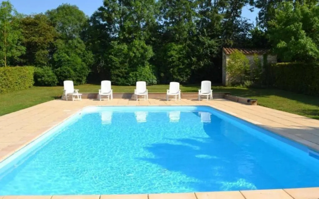 Gîte Saint-Aubin-la-Plaine, 3 pièces, 4 personnes - FR-1-426-224