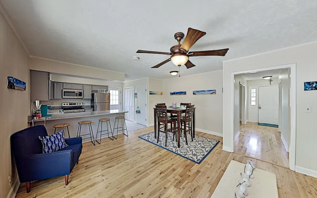 60413ave 3 Bedroom Home