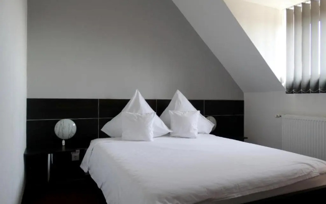 Prince Hotel