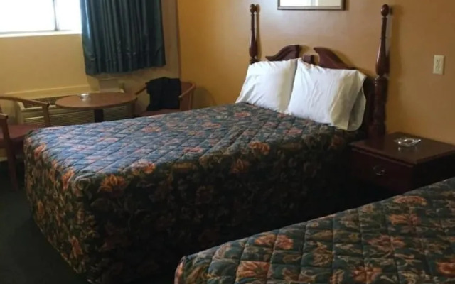 Deluxe Inn