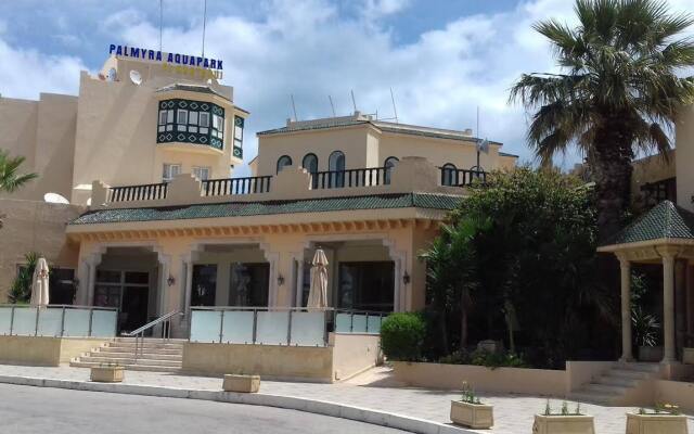 Отель Soviva Resort вид на фасад