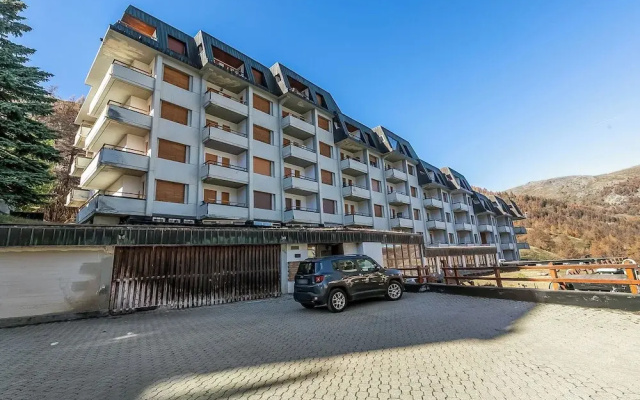 Wolf & Deer Apartment Ski-in Ski-out 250m