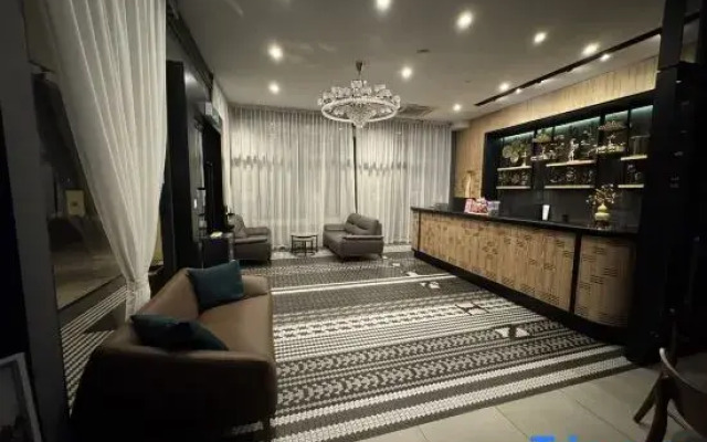 Sea House Hotel
