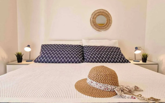Great Accommodation With Balcony