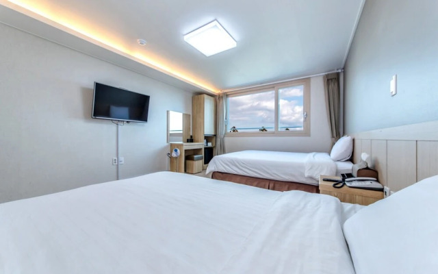 Seogwipo Jay Hill and City Hotel