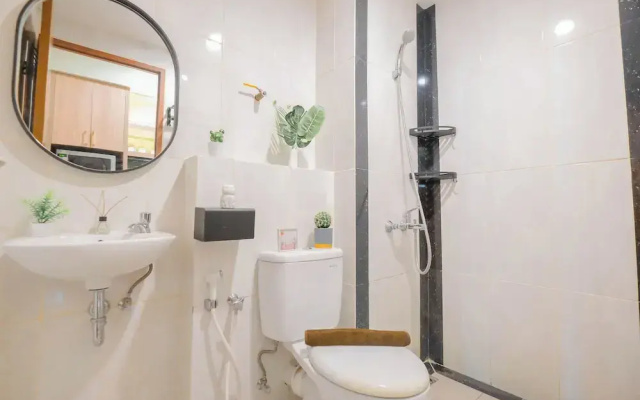 Chic Style Studio Apartment Grand Kamala Lagoon Bekasi