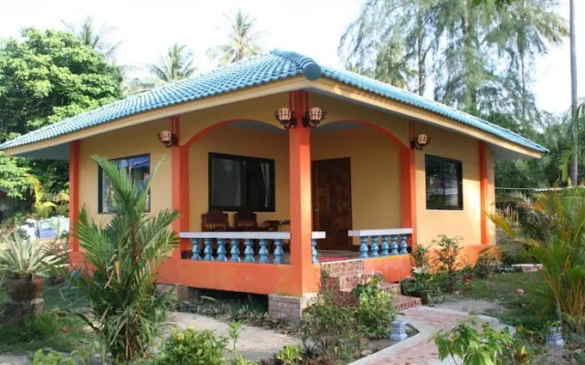 Thai-West Resort