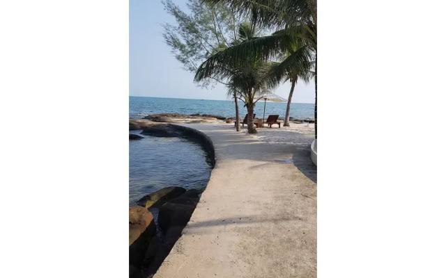 Orient Resort