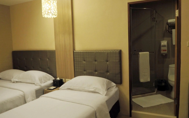 The Riverside Hotel Hengchun