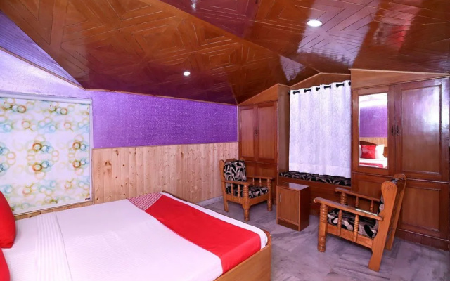 Oyo 13110 Home Valley View 3Bhk Panthaghati