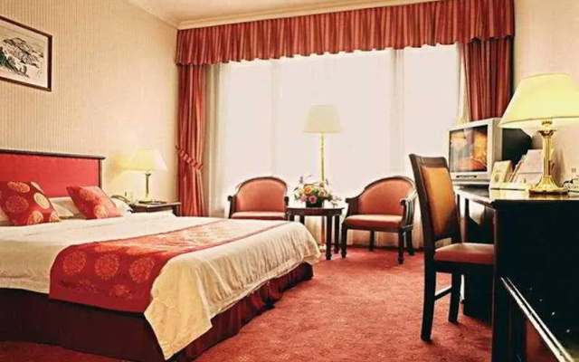 Chengdu Yinhe Dynasty Hotel