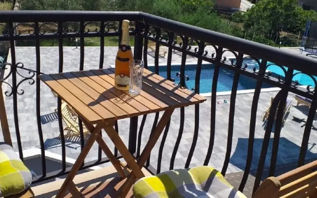 Vojni - With Pool - A1 Dvosobni
