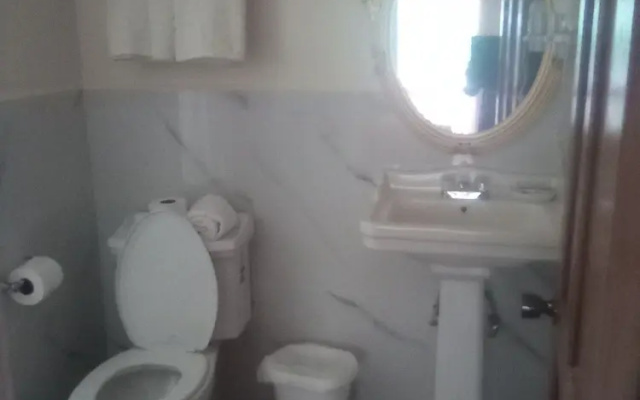 Roatan Airport Boutique Resort