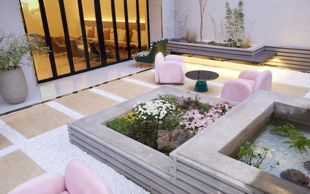 Busan Denvastar Signature Hotel