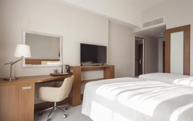 Hampton By Hilton Kocaeli Symbol