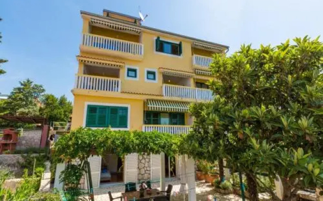Apartments Neno 1