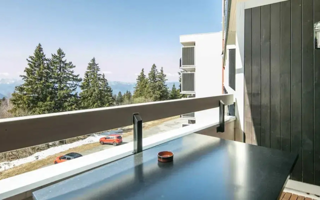 Mountain Views & Slope Access