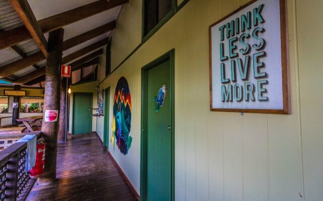 Jackaroo Treehouse Mission Beach In Mission Beach Australia - 