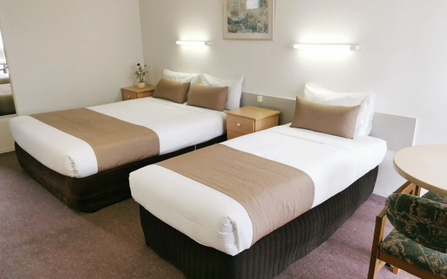 Eureka Lodge Motel