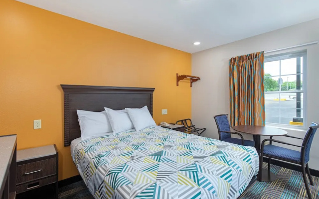 Cardinal Motel