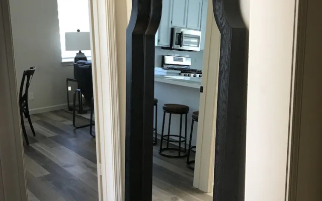 Downtown Suites ONE