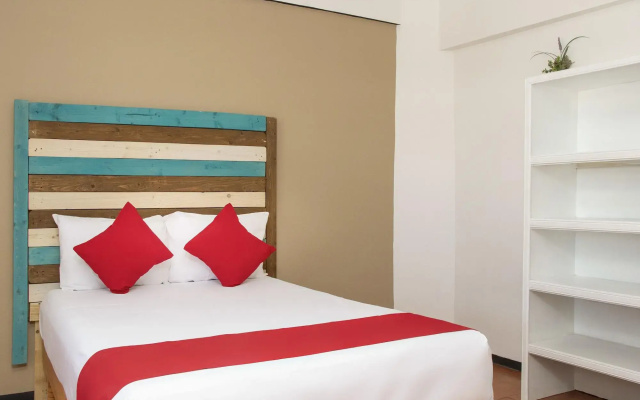 Hotel Allende 104