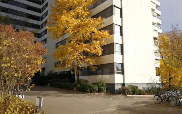 Central-Apt at Lake, CityCenter 5min, Fair 18min!!!