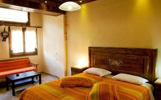 Guesthouse Theodorou