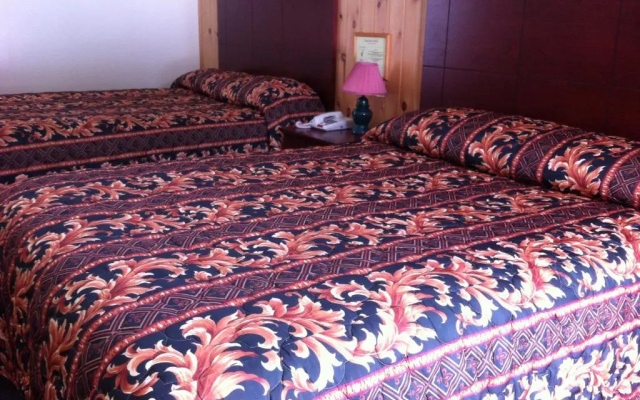Deep River Motel