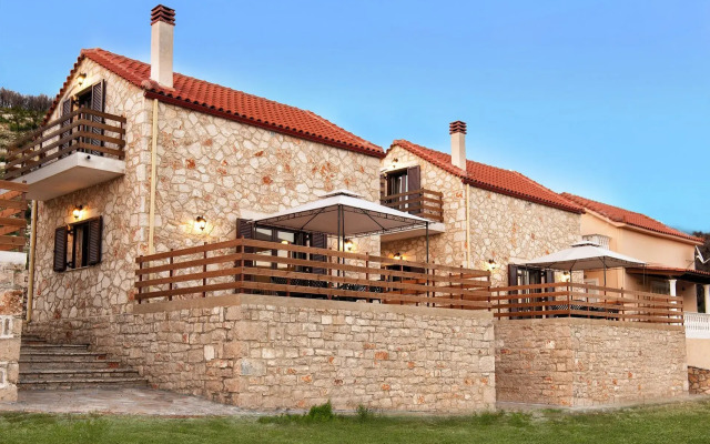 Maritina Houses