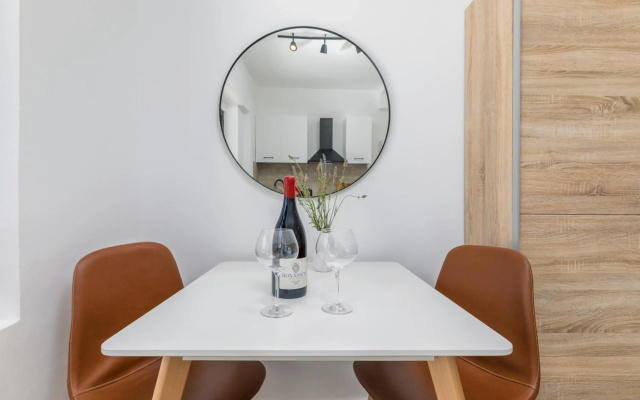 3 minutes from the beach: lovely studio apartment