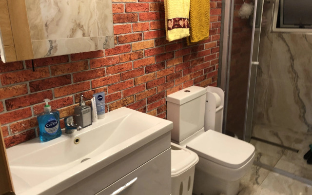 Centrally Located 4 Bedroom House