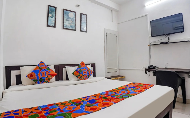 FabHotel The Vinayak