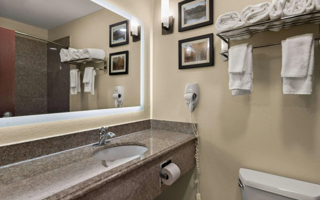 Comfort Inn & Suites Atoka