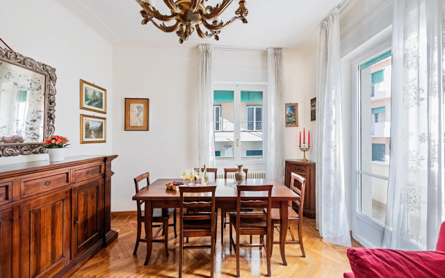 I Fiori 3 16 Apartment by Wonderful Italy