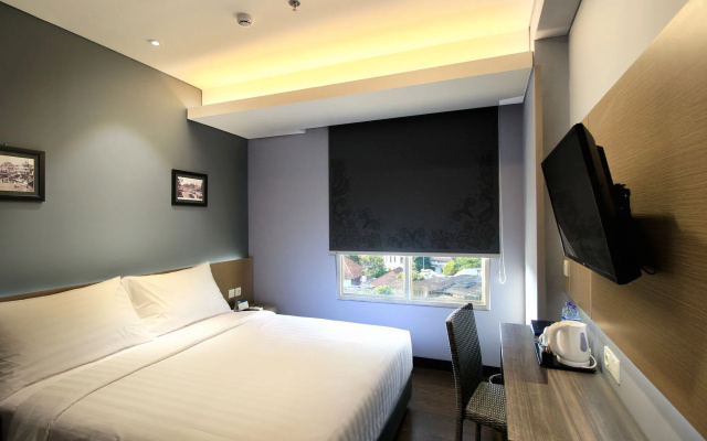 Batiqa Hotel Darmo - Surabaya