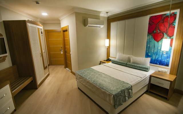 Exelans Hotel