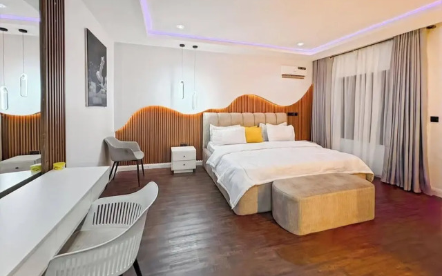 Aradu Apartment