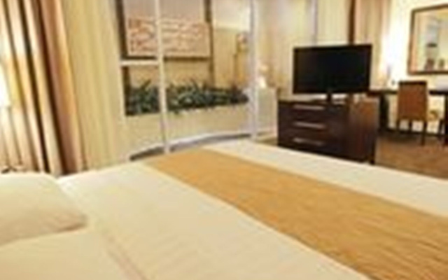 Harmoni One Convention Hotel & Service Apartments