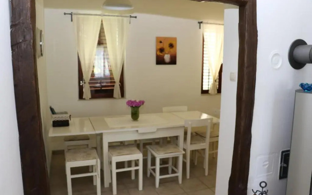 Holiday Home Iris near Plitvice Lakes