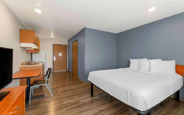 WoodSpring Suites West Melbourne I-95