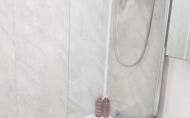 Convenient, Clean and Comfortable Flat #2