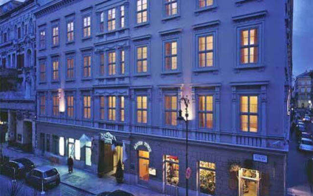 Domina Hotel Fiesta вид на фасад