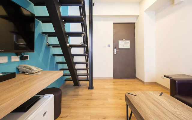 Check Inn Express Taichung Yizhong