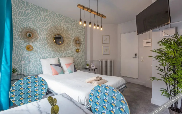 Apartment Ponthieu - Champs ElysÃ©es
