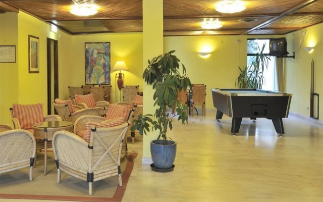 Апарт-отель Alvor Atlantico Beach Aparthotel